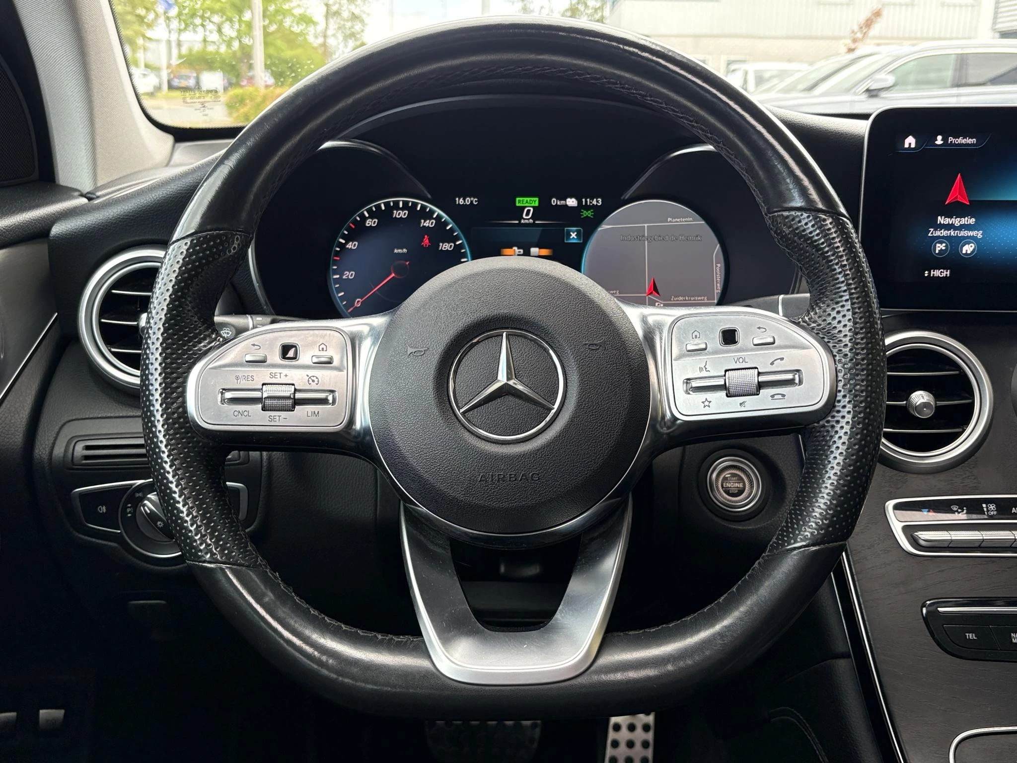 Hoofdafbeelding Mercedes-Benz GLC