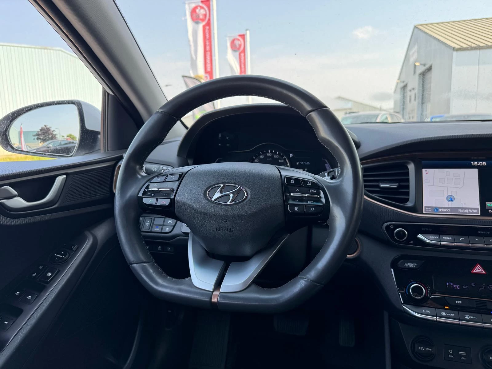 Hoofdafbeelding Hyundai IONIQ