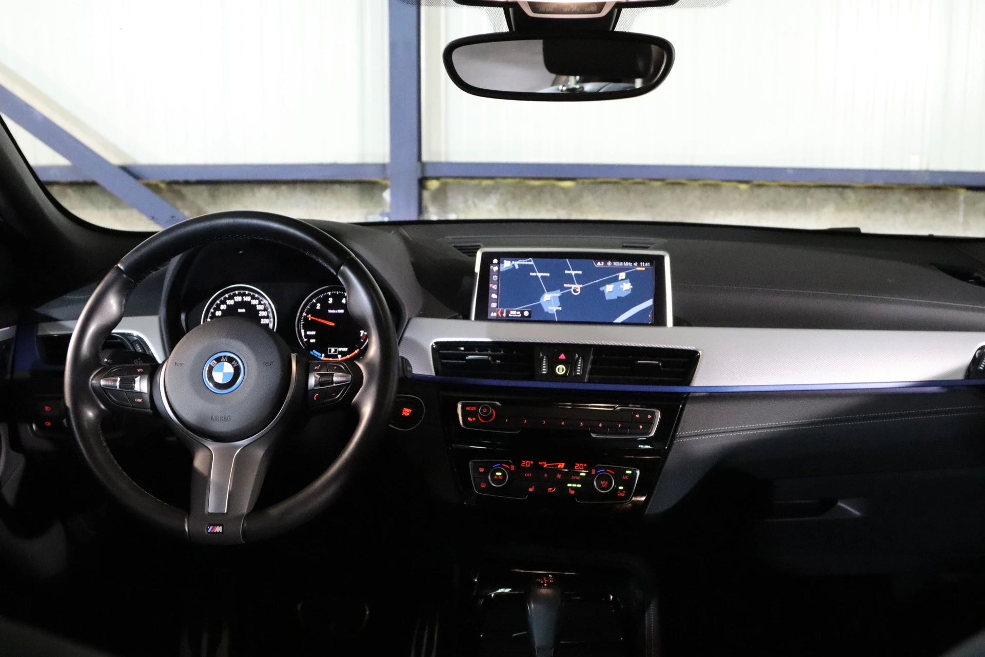 Hoofdafbeelding BMW X2