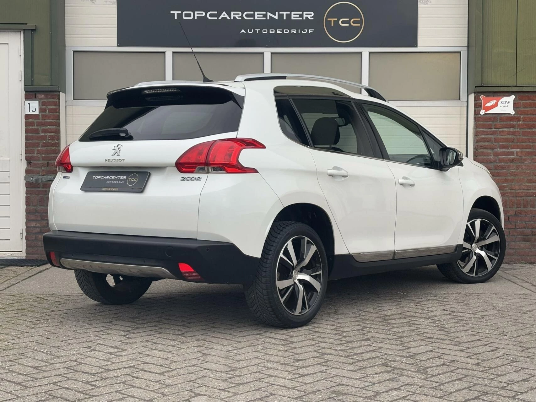 Hoofdafbeelding Peugeot 2008