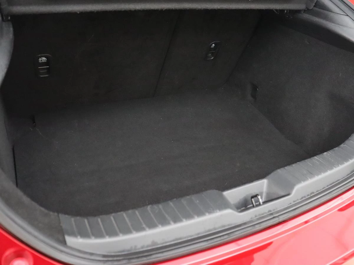 Hoofdafbeelding Mazda 3