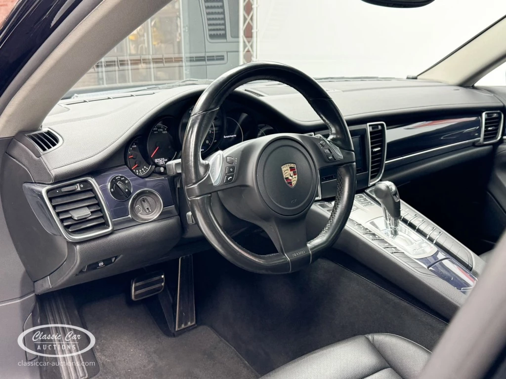 Hoofdafbeelding Porsche Panamera