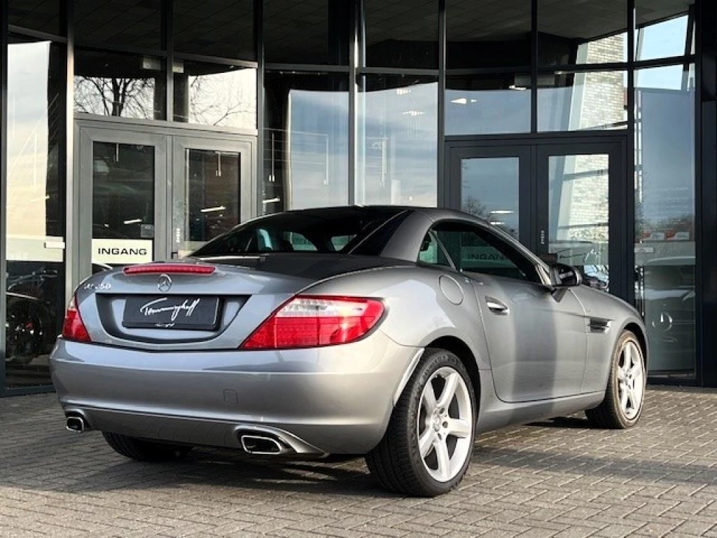Hoofdafbeelding Mercedes-Benz SLK