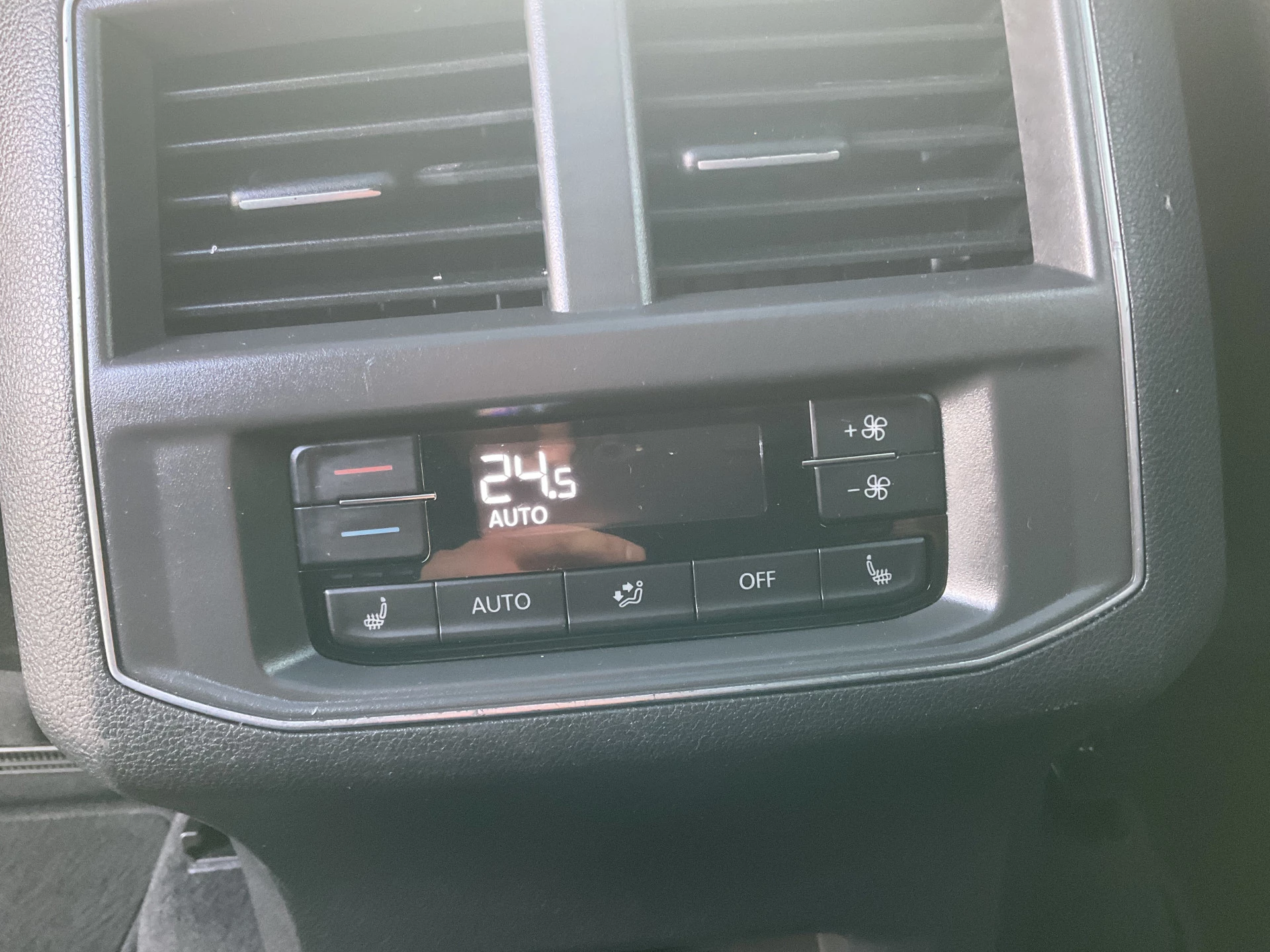 Hoofdafbeelding Volkswagen TERAMONT