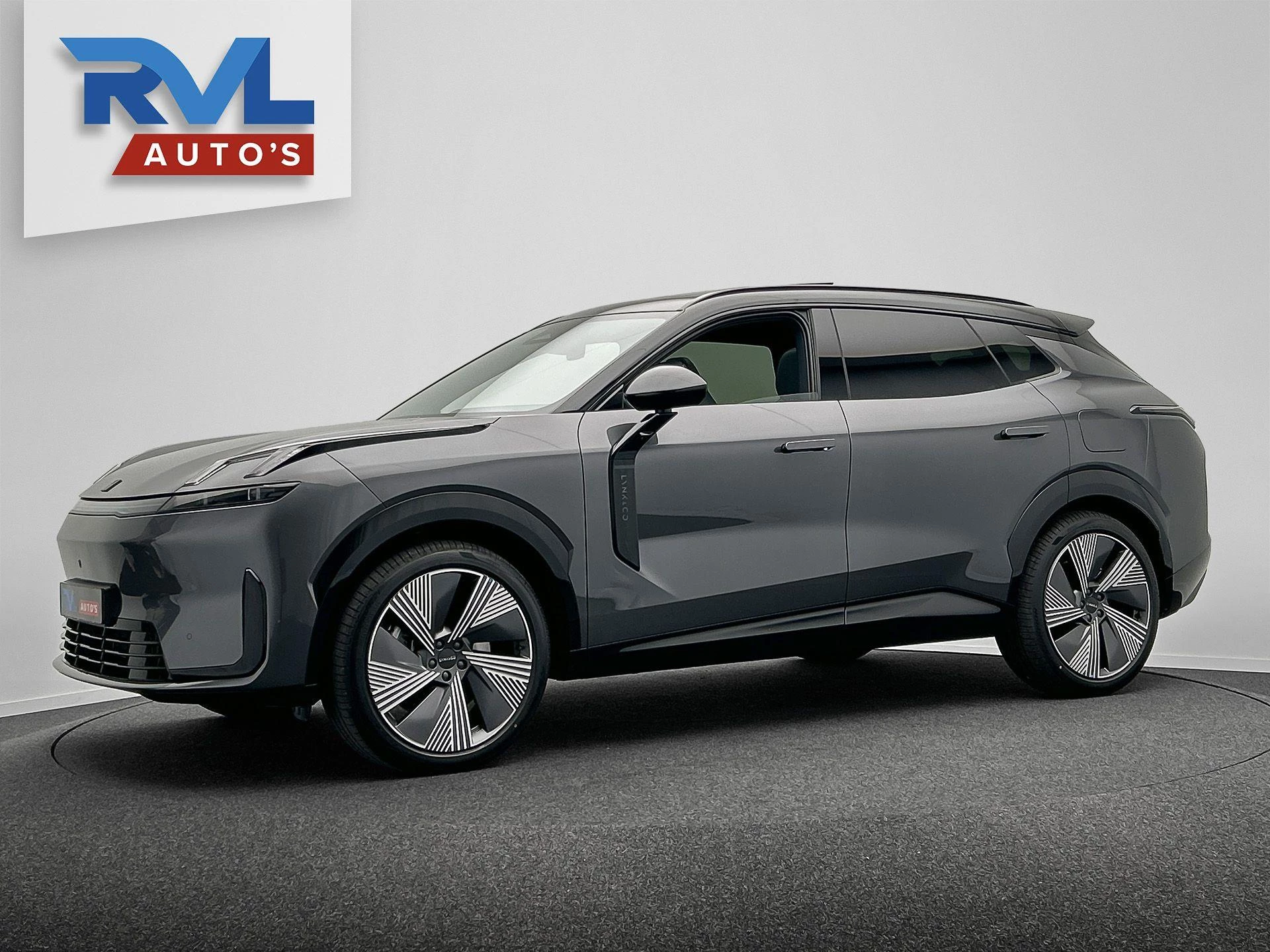 Hoofdafbeelding Lynk & Co 08