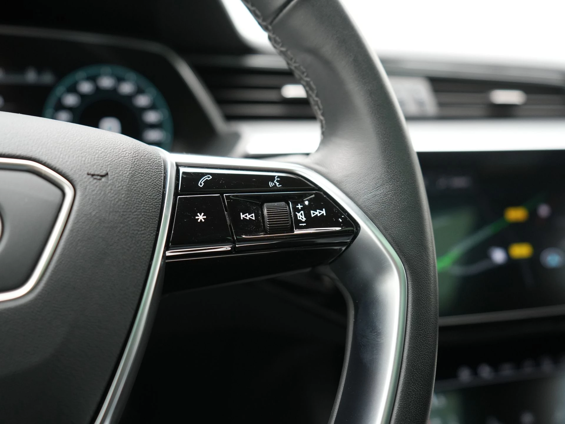Hoofdafbeelding Audi Q8 e-tron