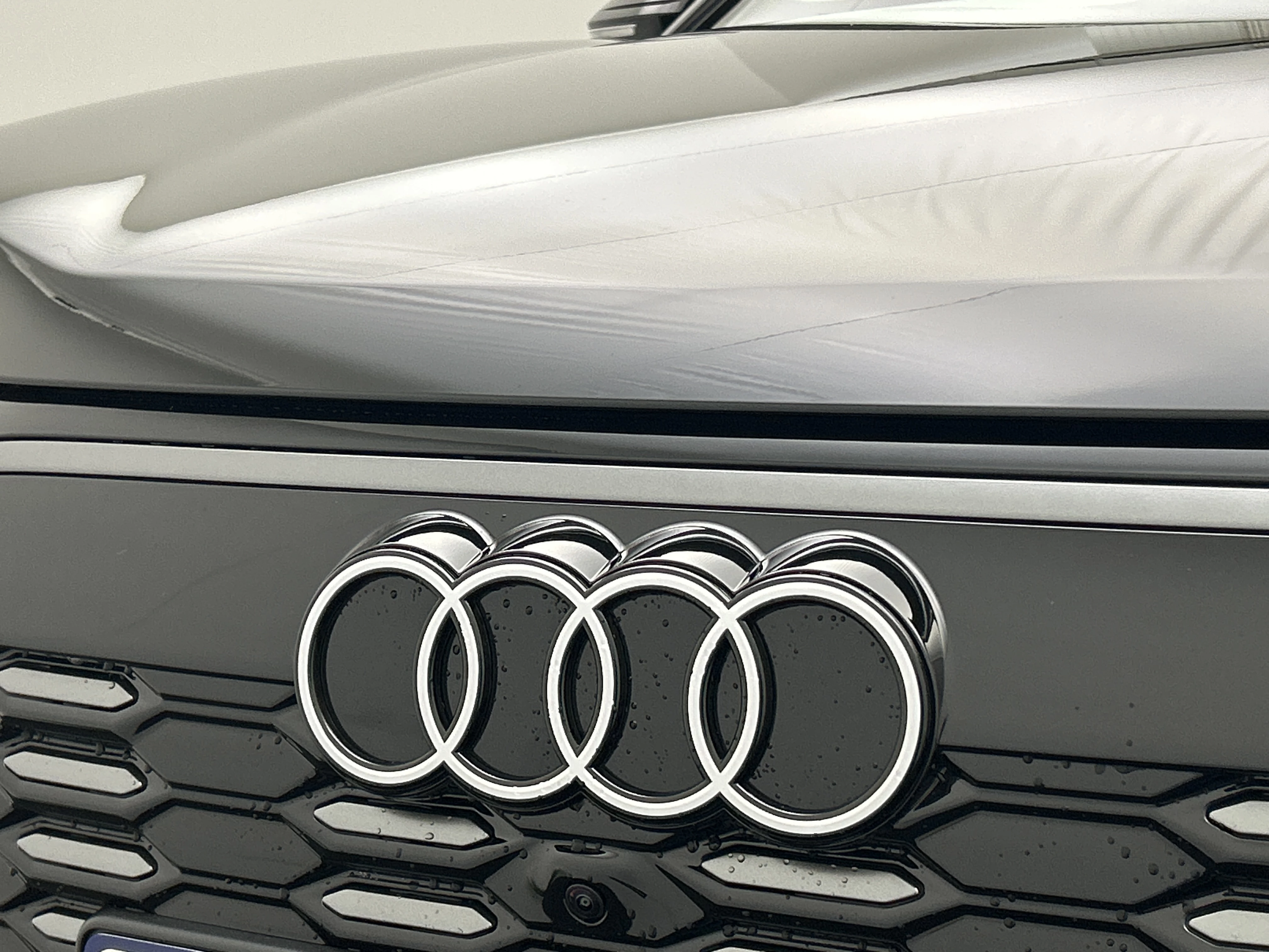 Hoofdafbeelding Audi Q6 e-tron