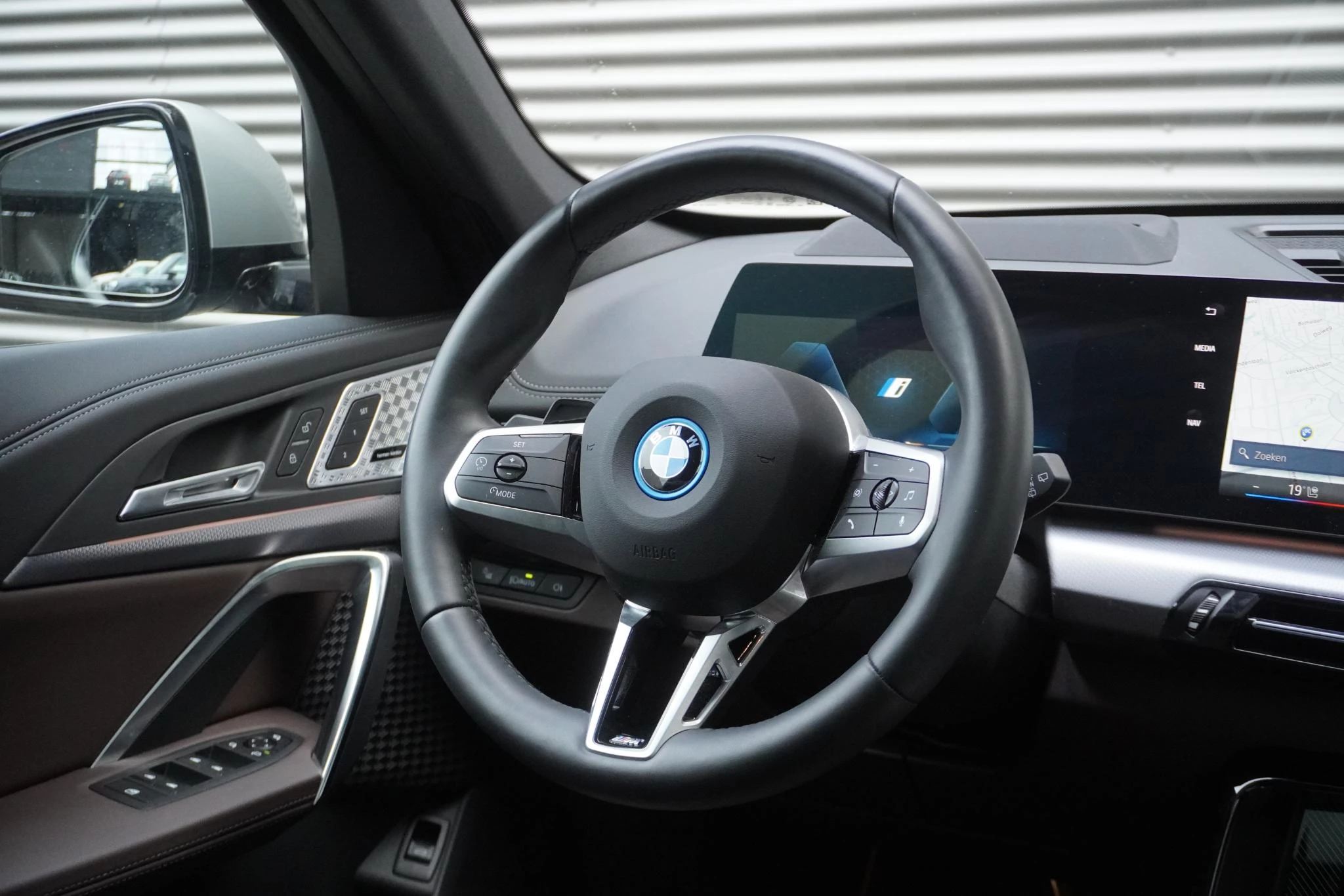 Hoofdafbeelding BMW iX1