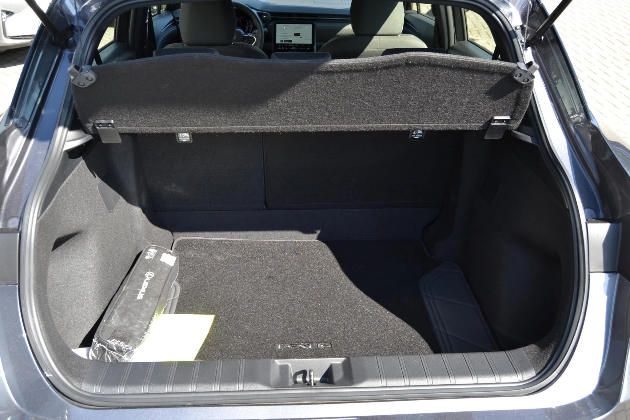 Hoofdafbeelding Lexus LBX