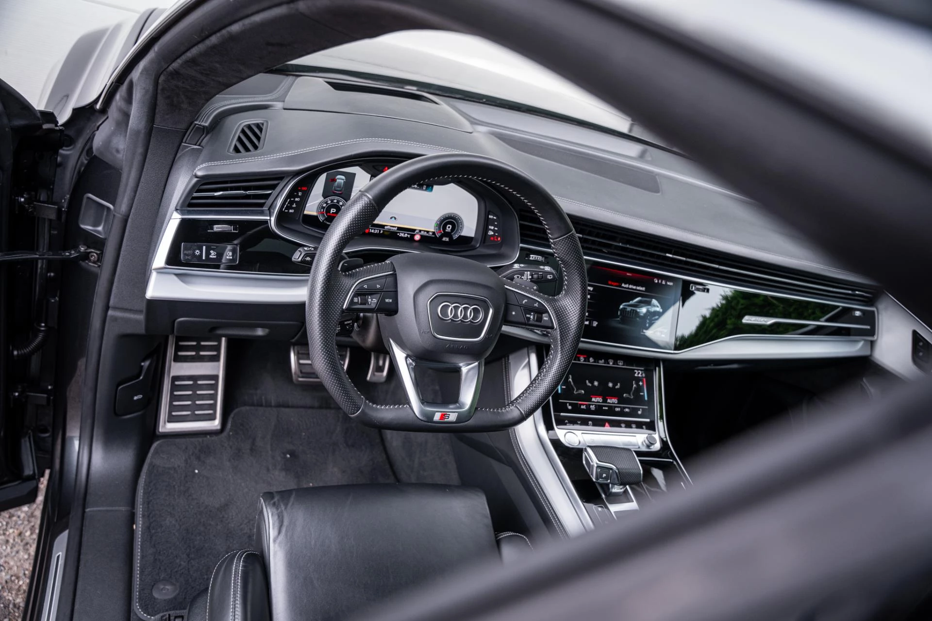 Hoofdafbeelding Audi Q8