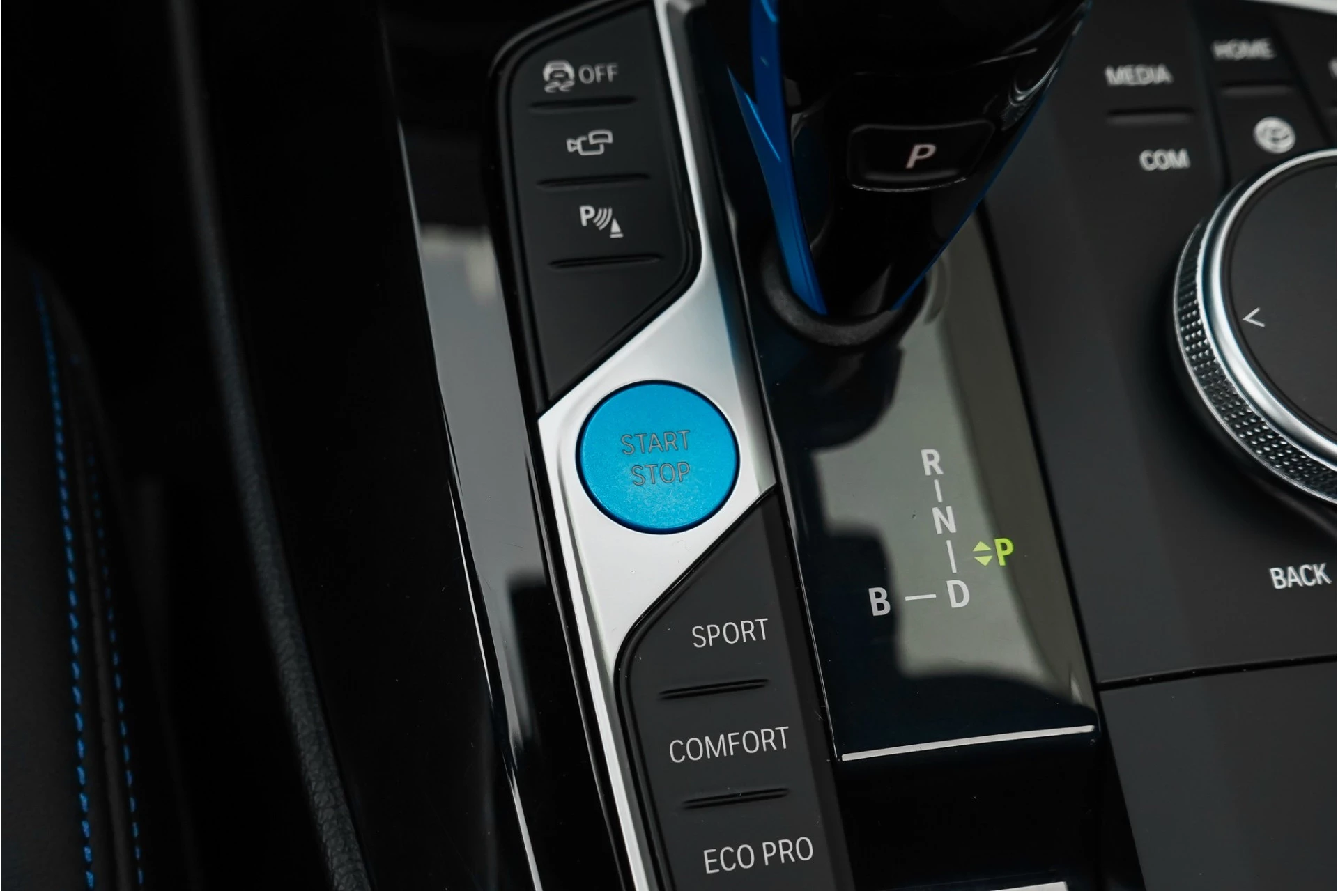 Hoofdafbeelding BMW iX3