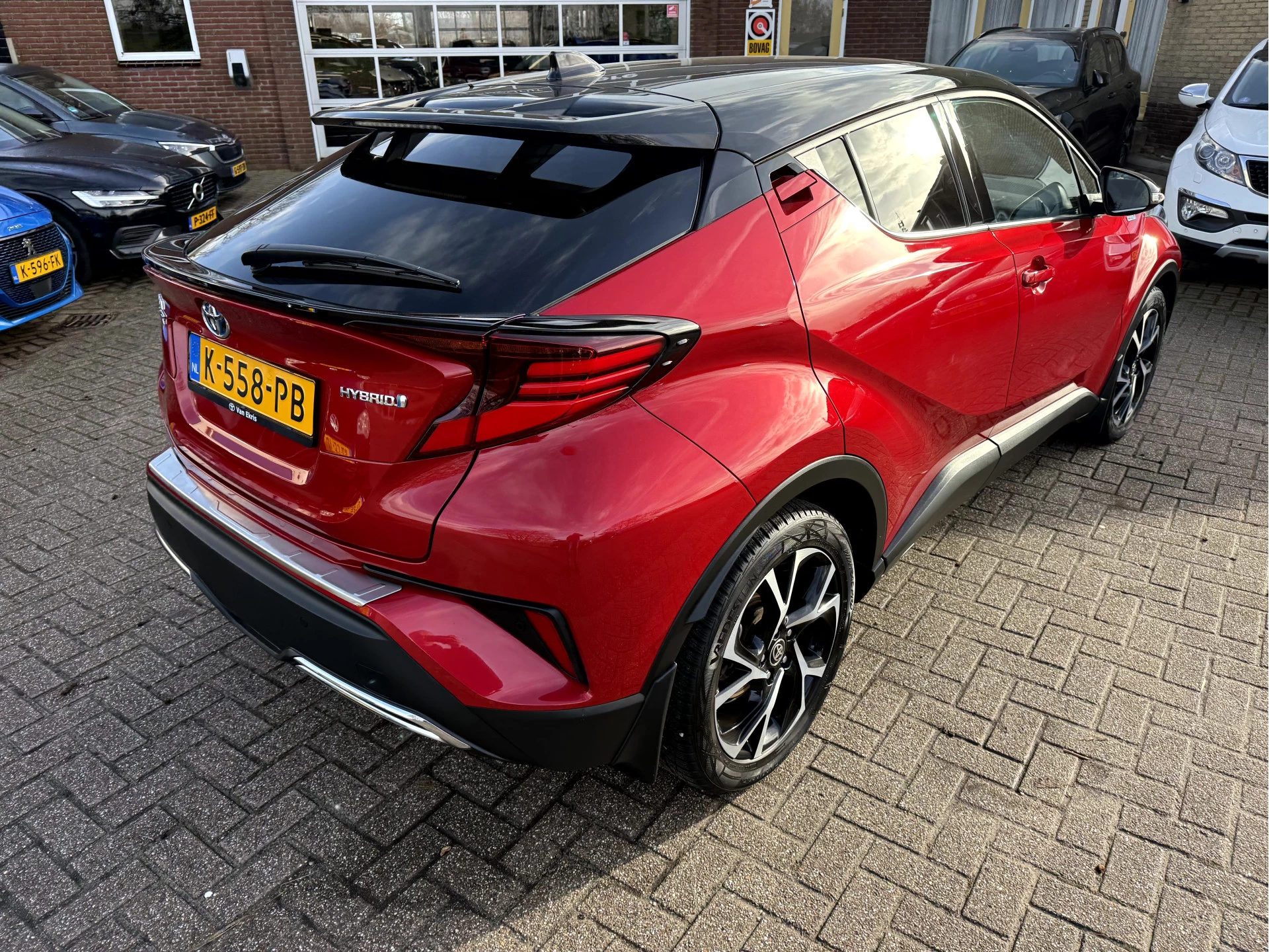 Hoofdafbeelding Toyota C-HR