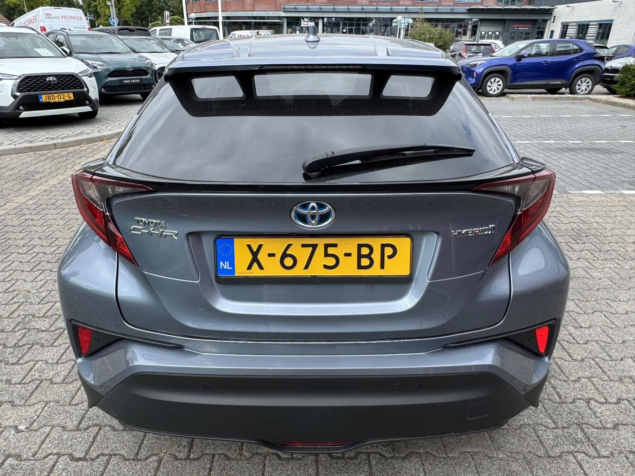 Hoofdafbeelding Toyota C-HR