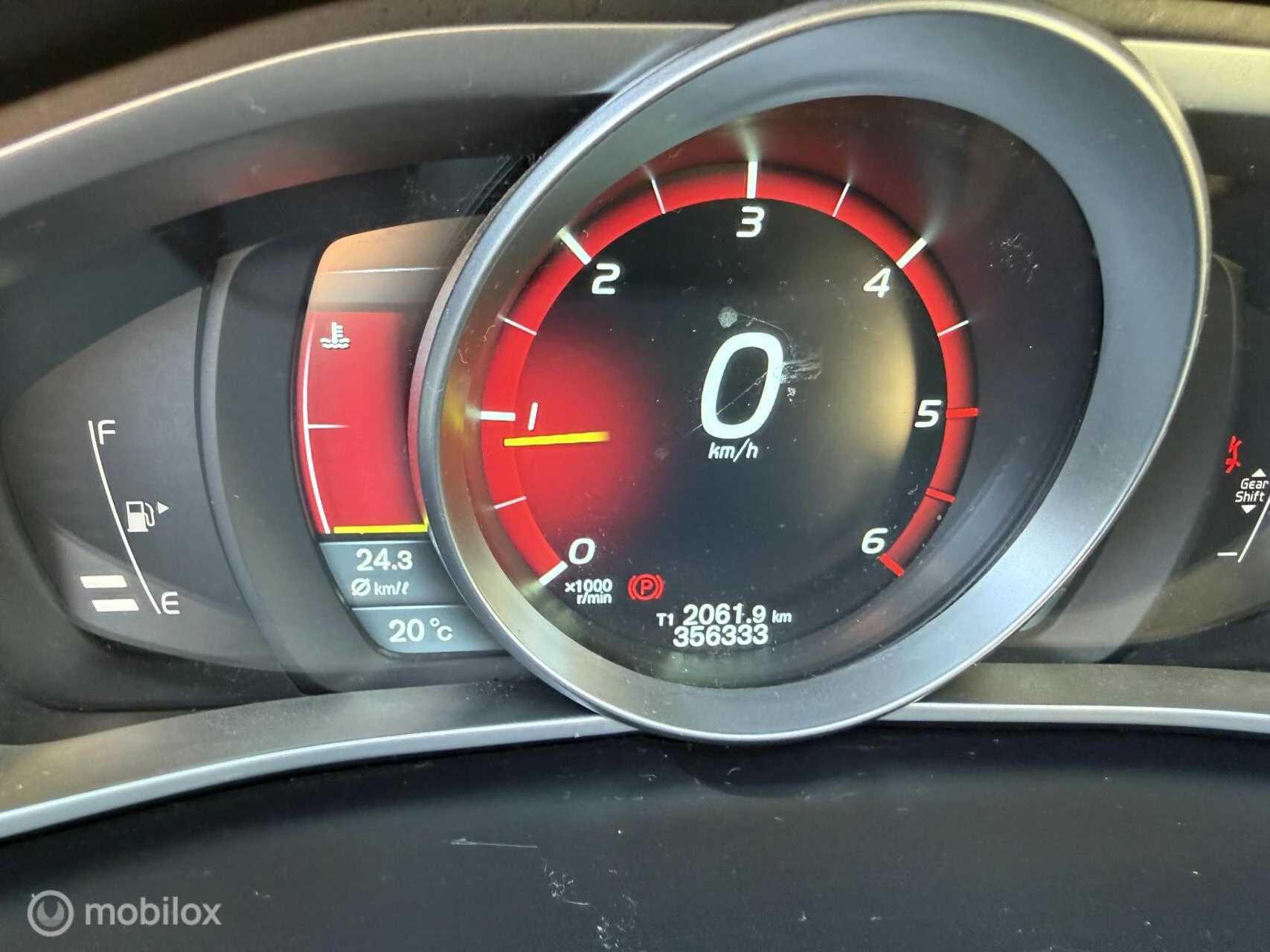 Hoofdafbeelding Volvo V40