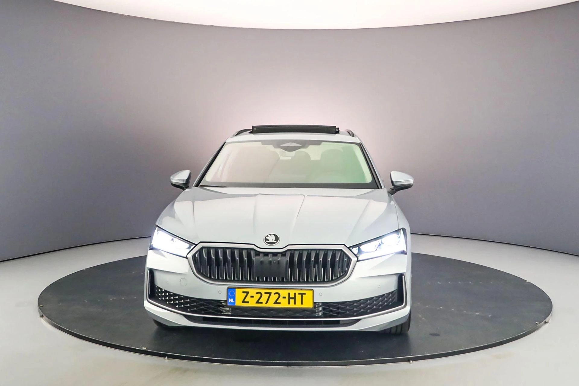 Hoofdafbeelding Škoda Superb