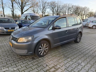 Hoofdafbeelding Volkswagen Touran Volkswagen Touran 1.6 TDI Trendline BlueMotion