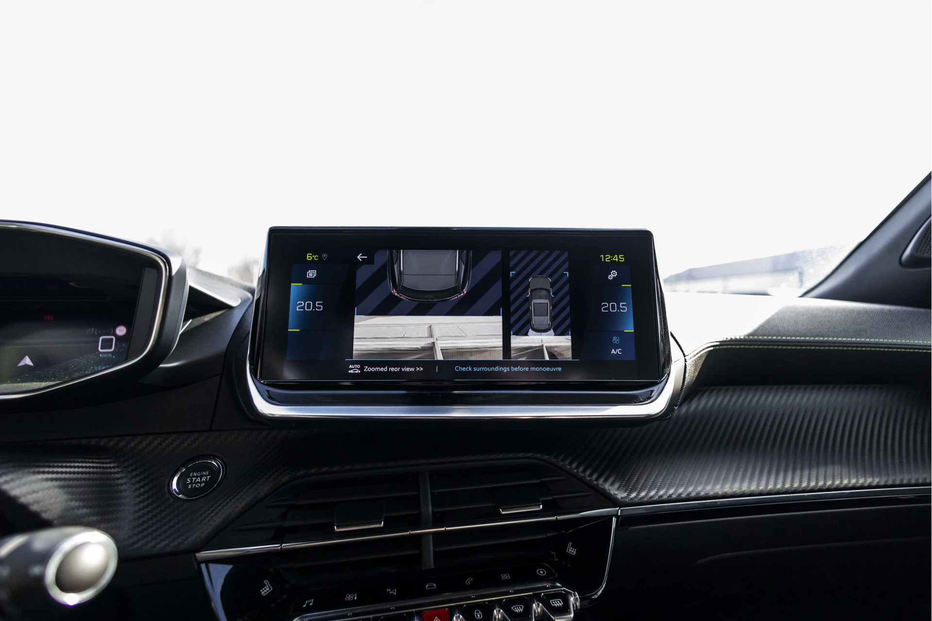 Hoofdafbeelding Peugeot e-2008