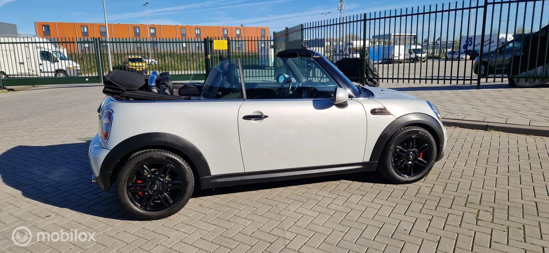 Hoofdafbeelding MINI Cooper Cabrio