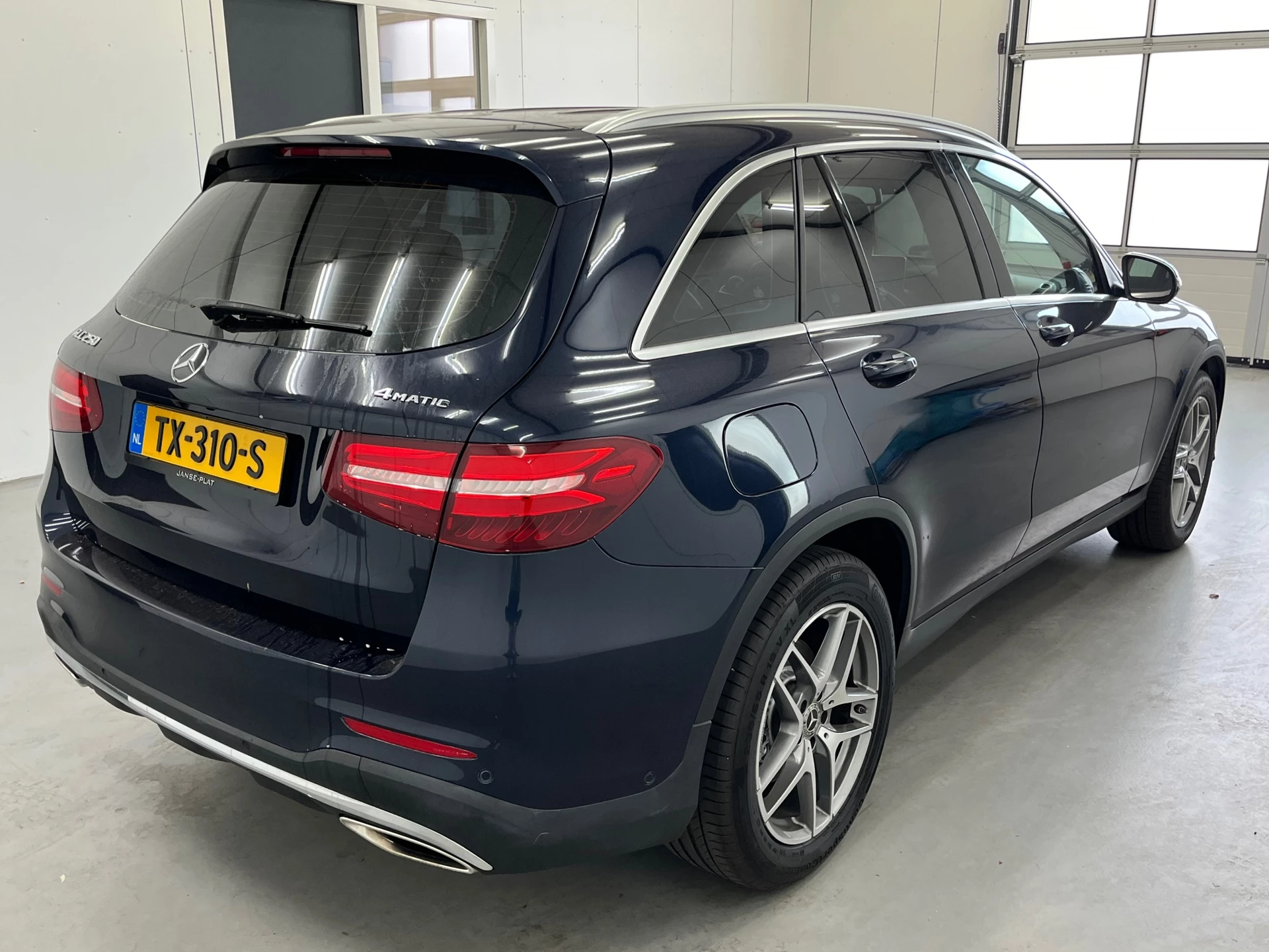 Hoofdafbeelding Mercedes-Benz GLC