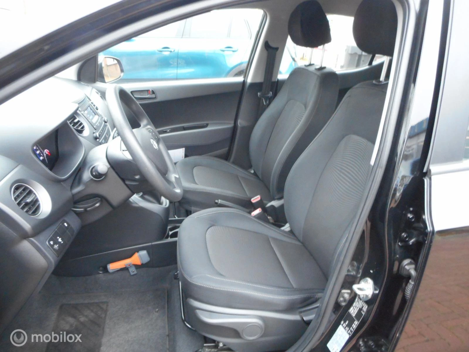 Hoofdafbeelding Hyundai i10