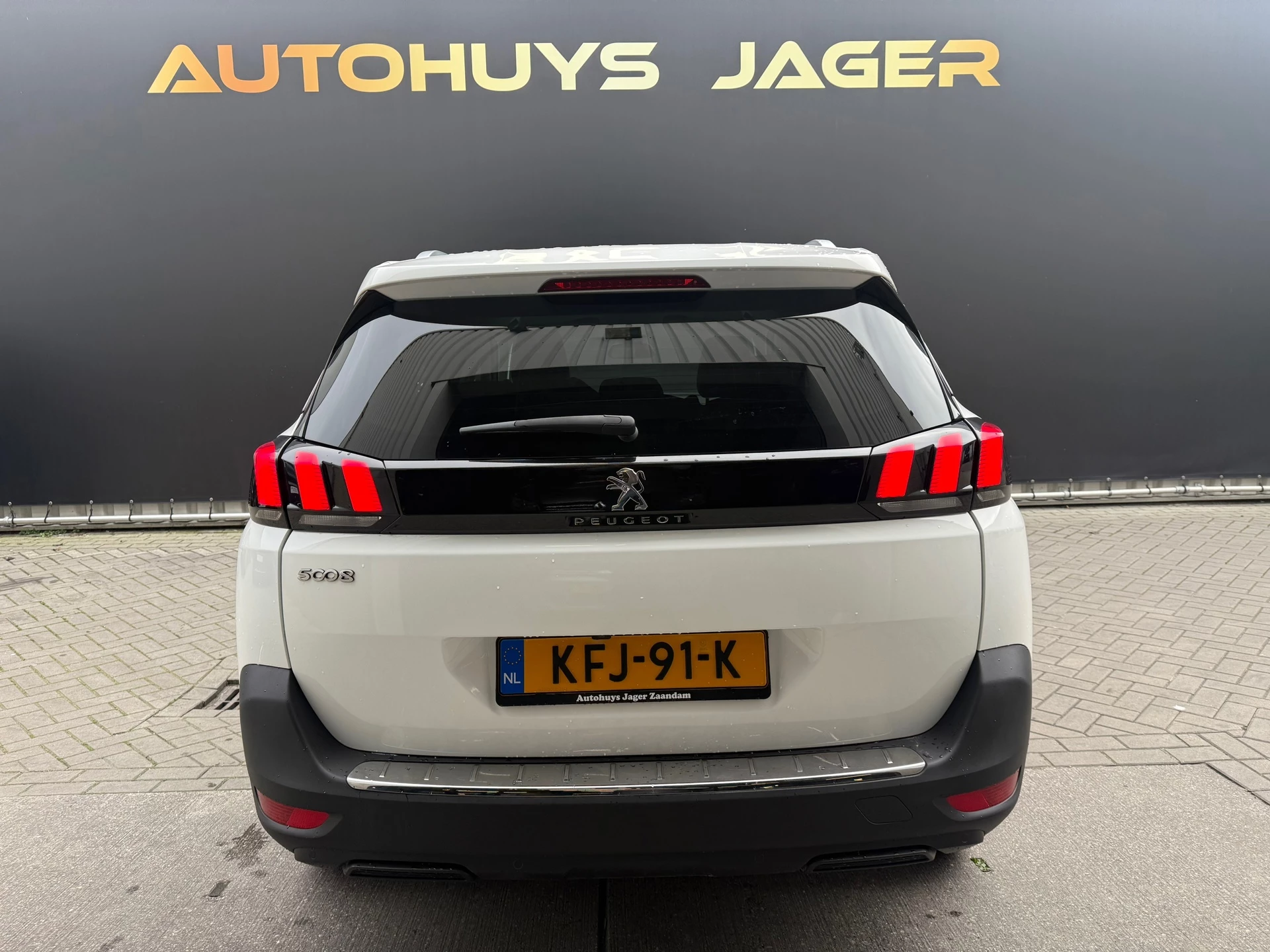 Hoofdafbeelding Peugeot 5008
