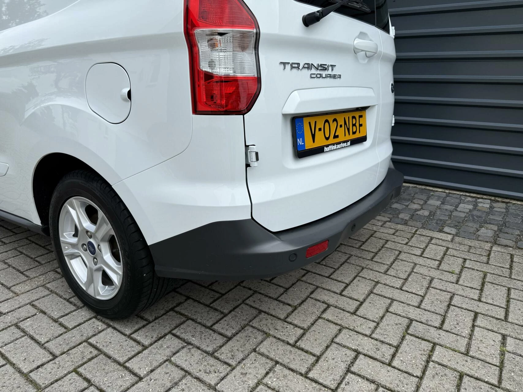 Hoofdafbeelding Ford Transit Courier