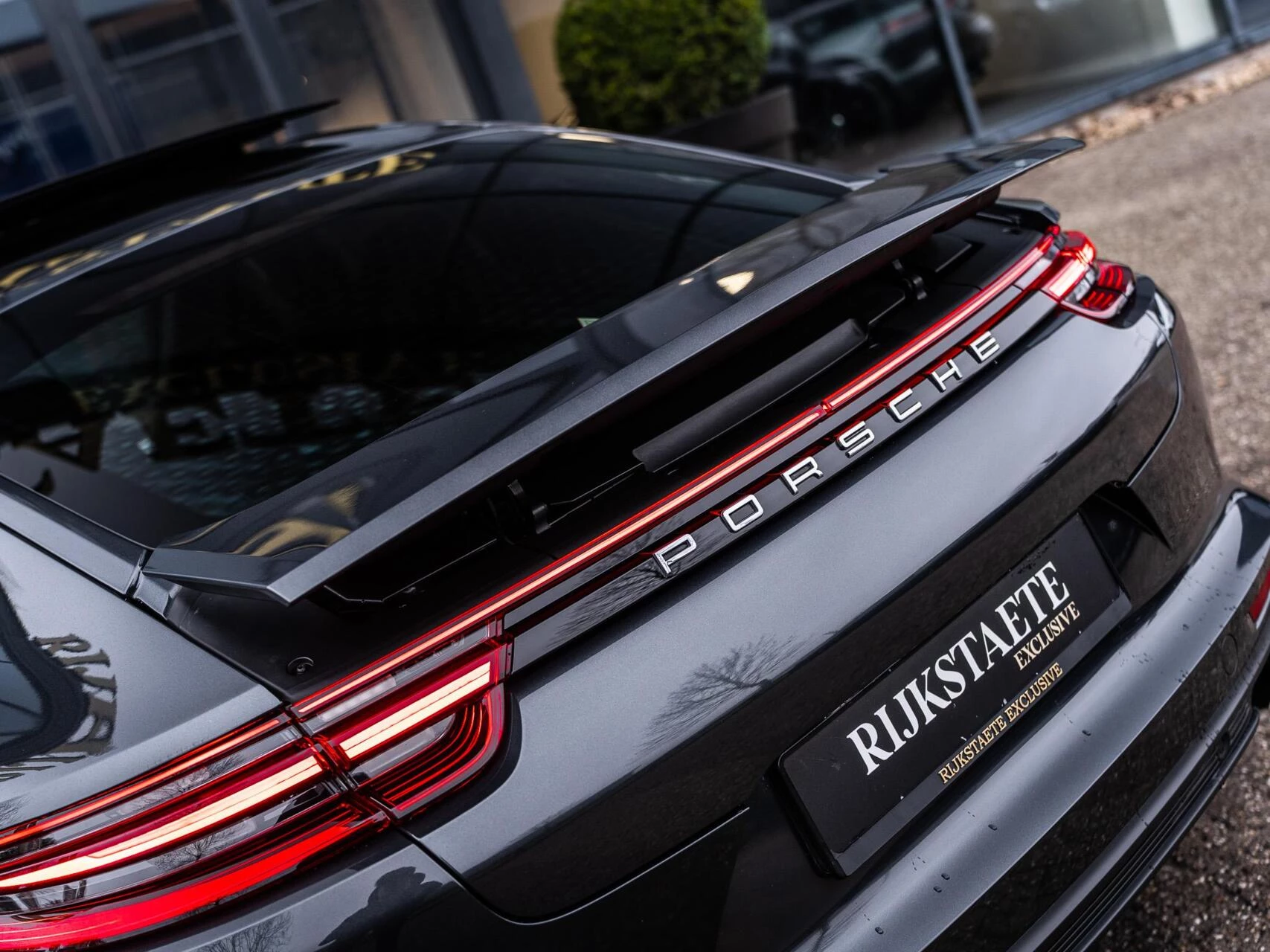Hoofdafbeelding Porsche Panamera