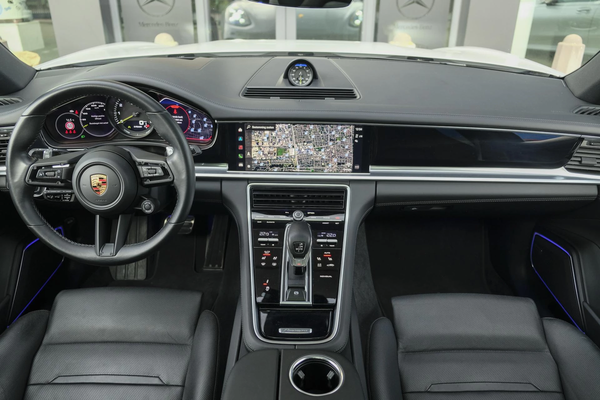 Hoofdafbeelding Porsche Panamera