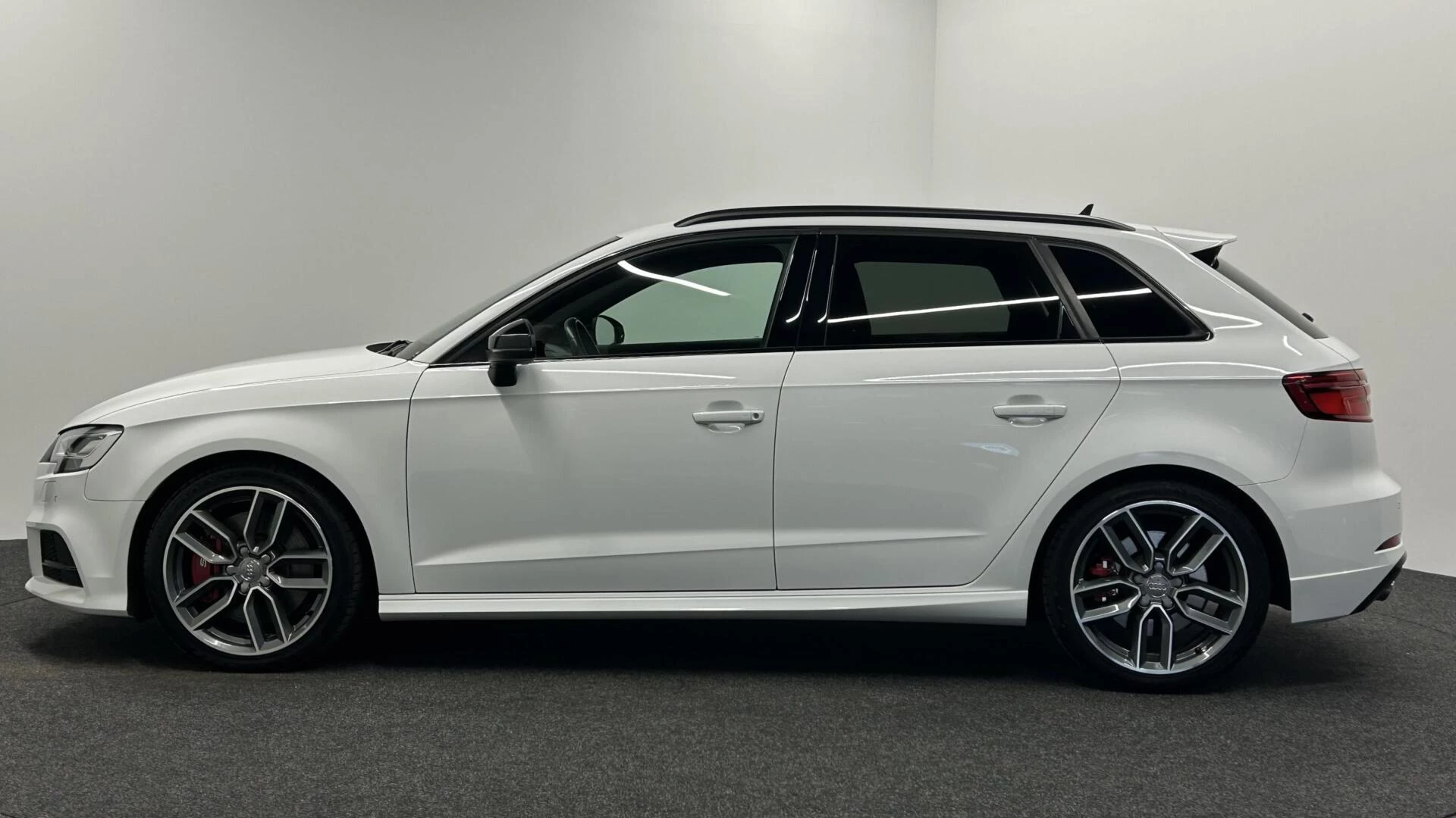 Hoofdafbeelding Audi S3