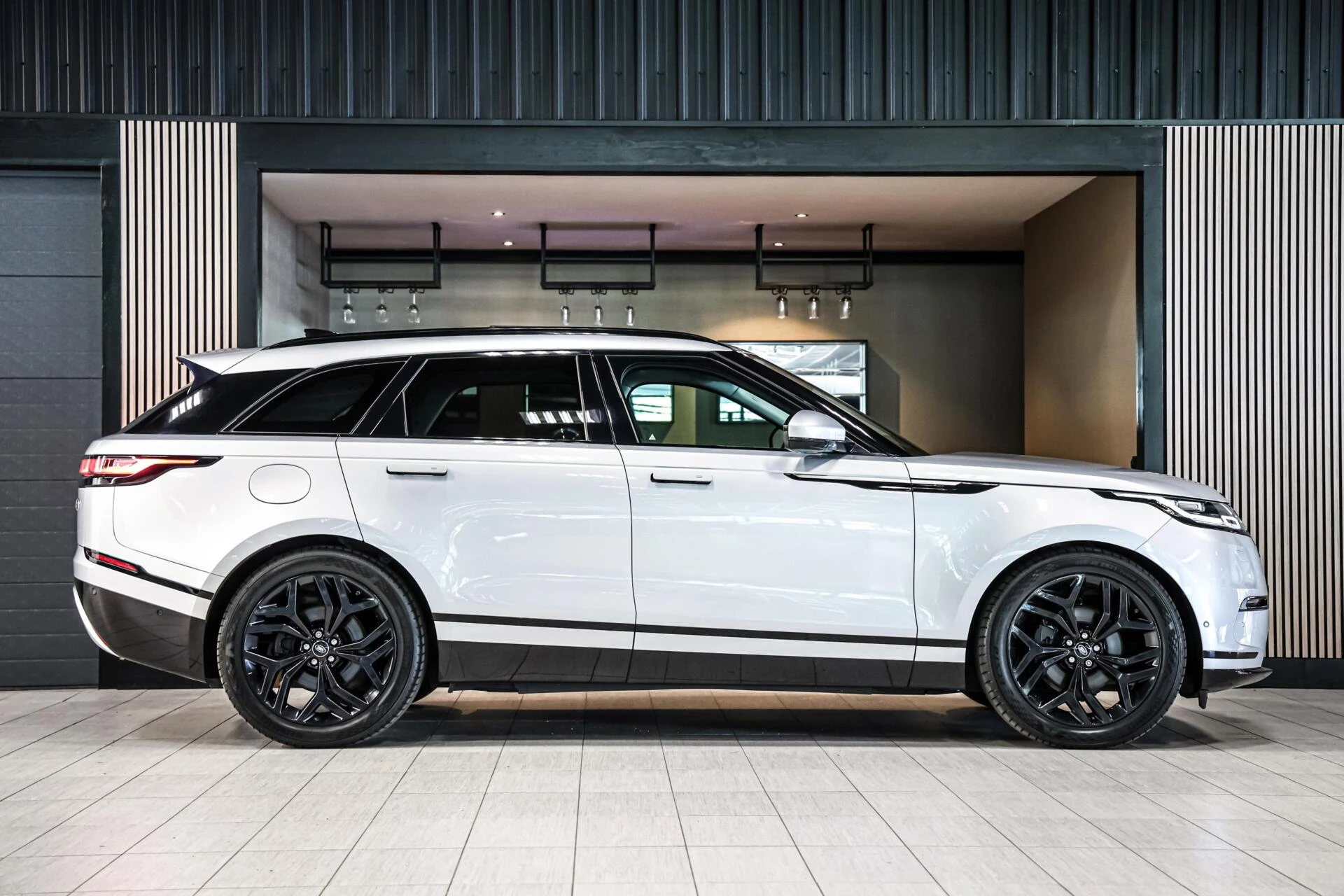 Hoofdafbeelding Land Rover Range Rover Velar