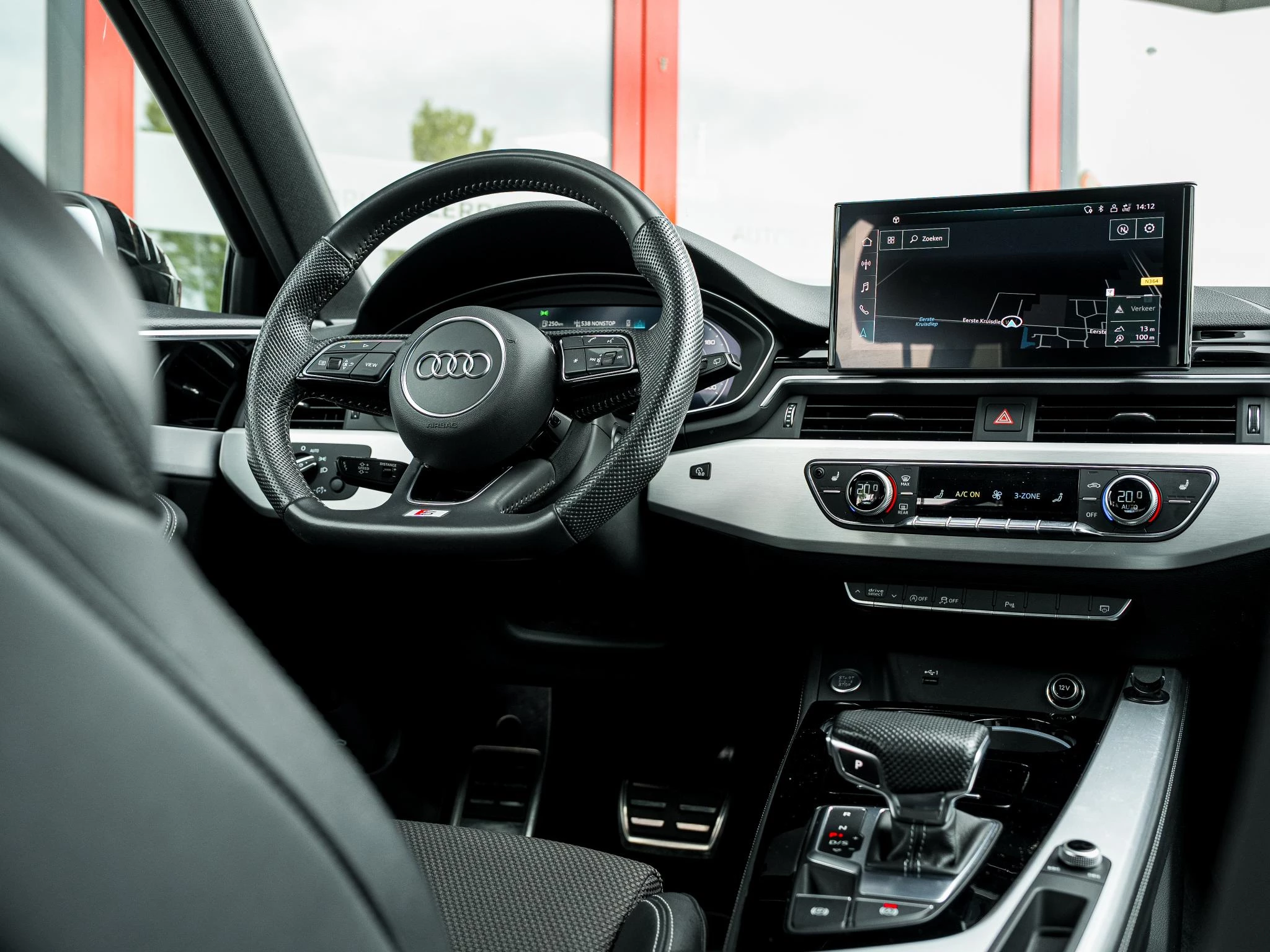 Hoofdafbeelding Audi A4