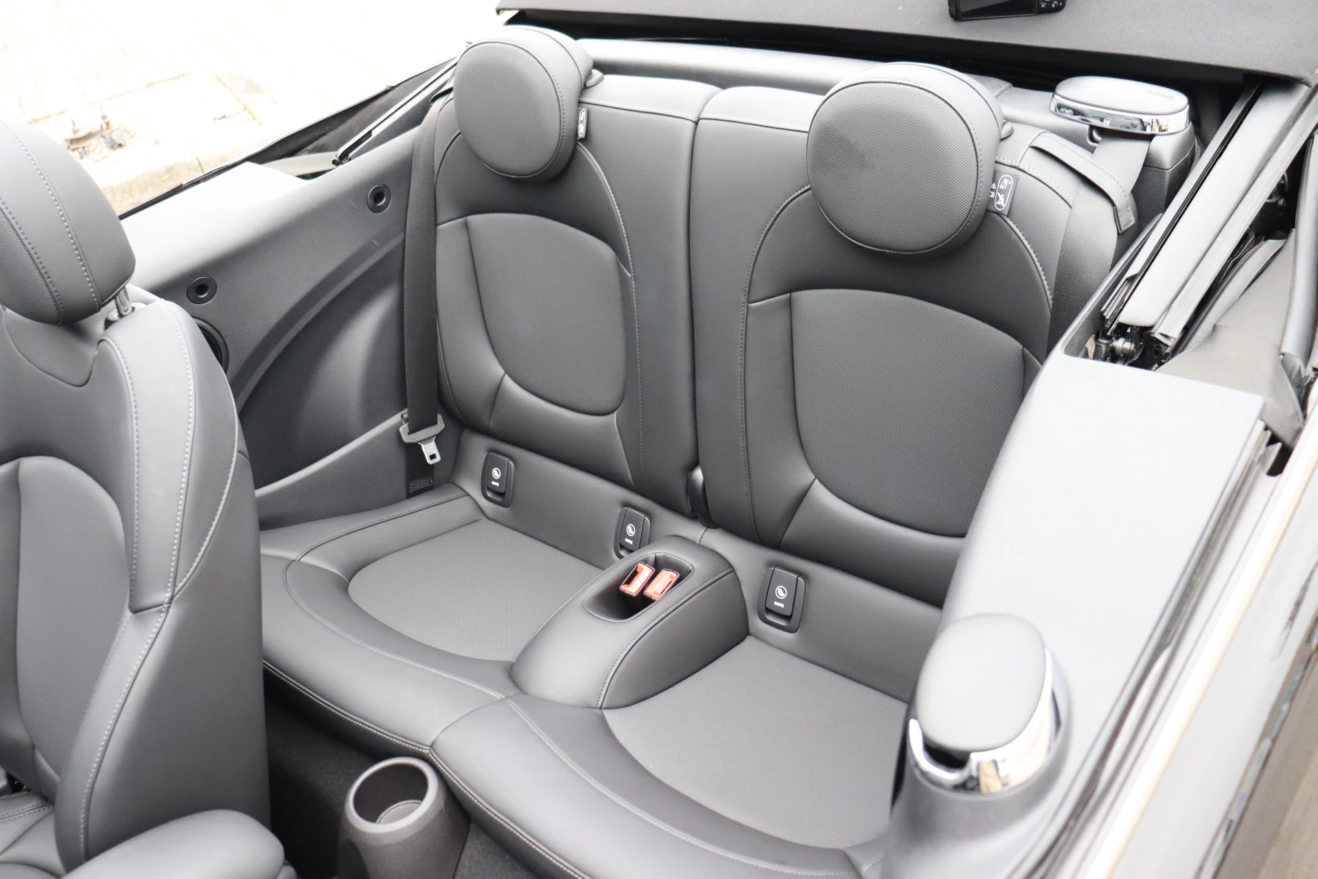 Hoofdafbeelding MINI Cooper Cabrio