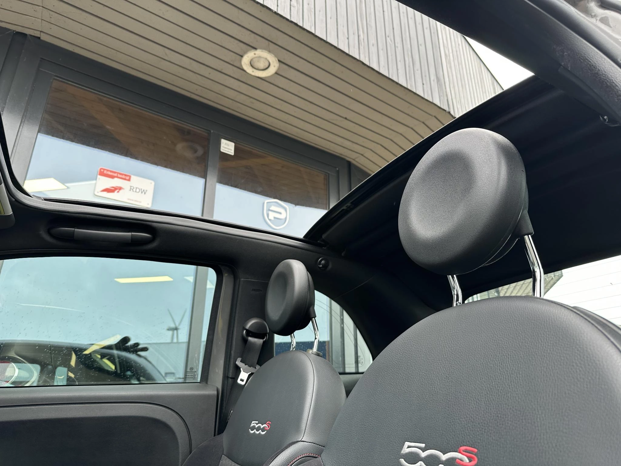 Hoofdafbeelding Fiat 500C