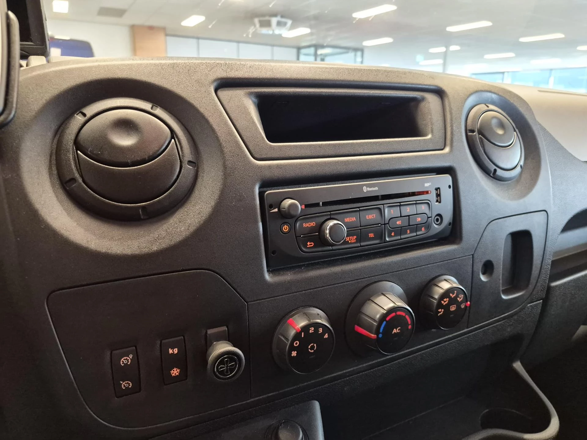 Hoofdafbeelding Opel Movano