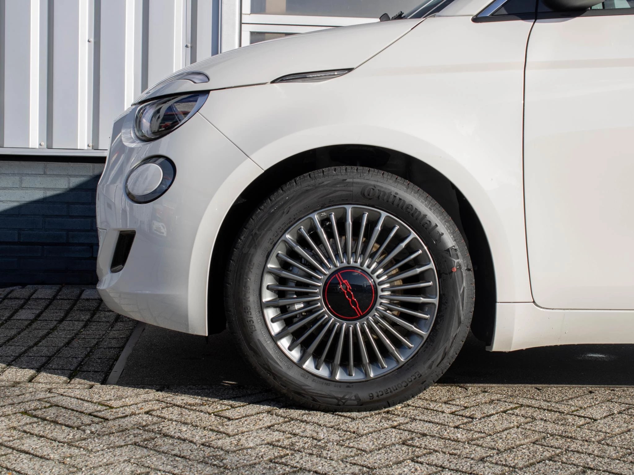 Hoofdafbeelding Fiat 500e