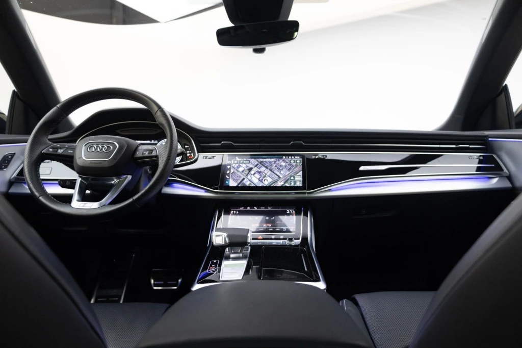 Hoofdafbeelding Audi Q8