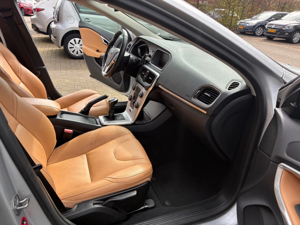 Hoofdafbeelding Volvo V40