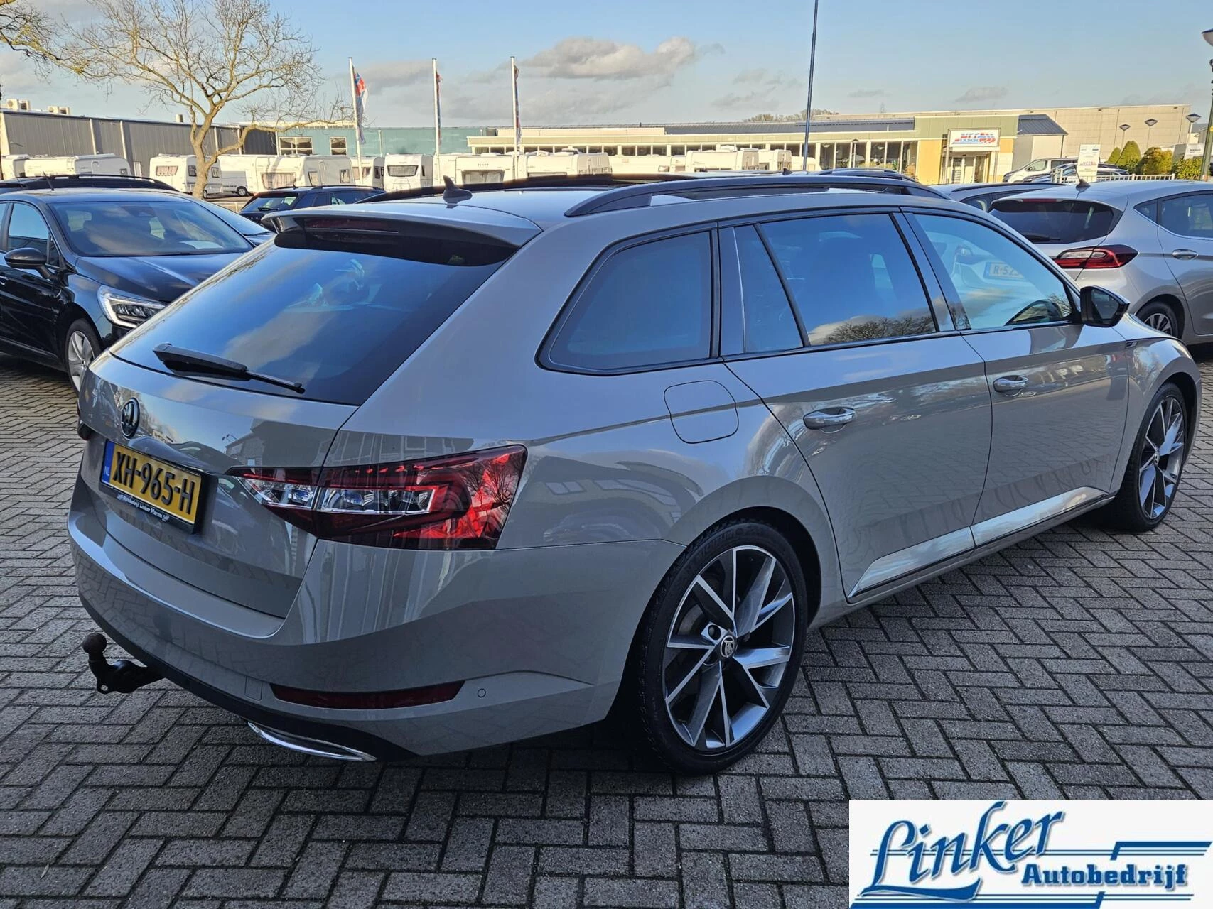 Hoofdafbeelding Škoda Superb