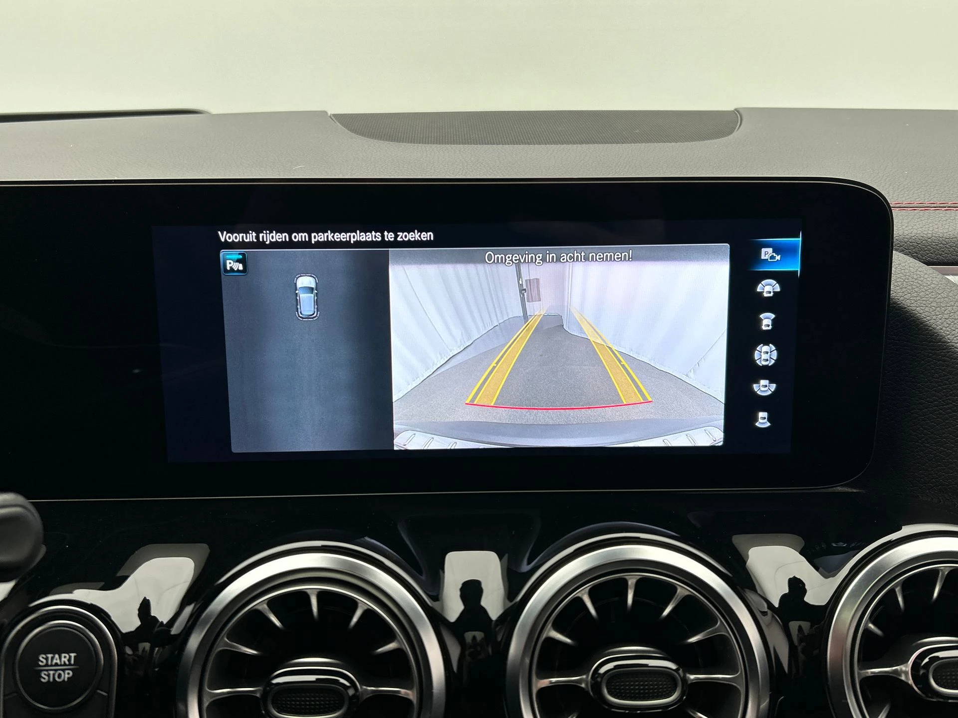 Hoofdafbeelding Mercedes-Benz EQA