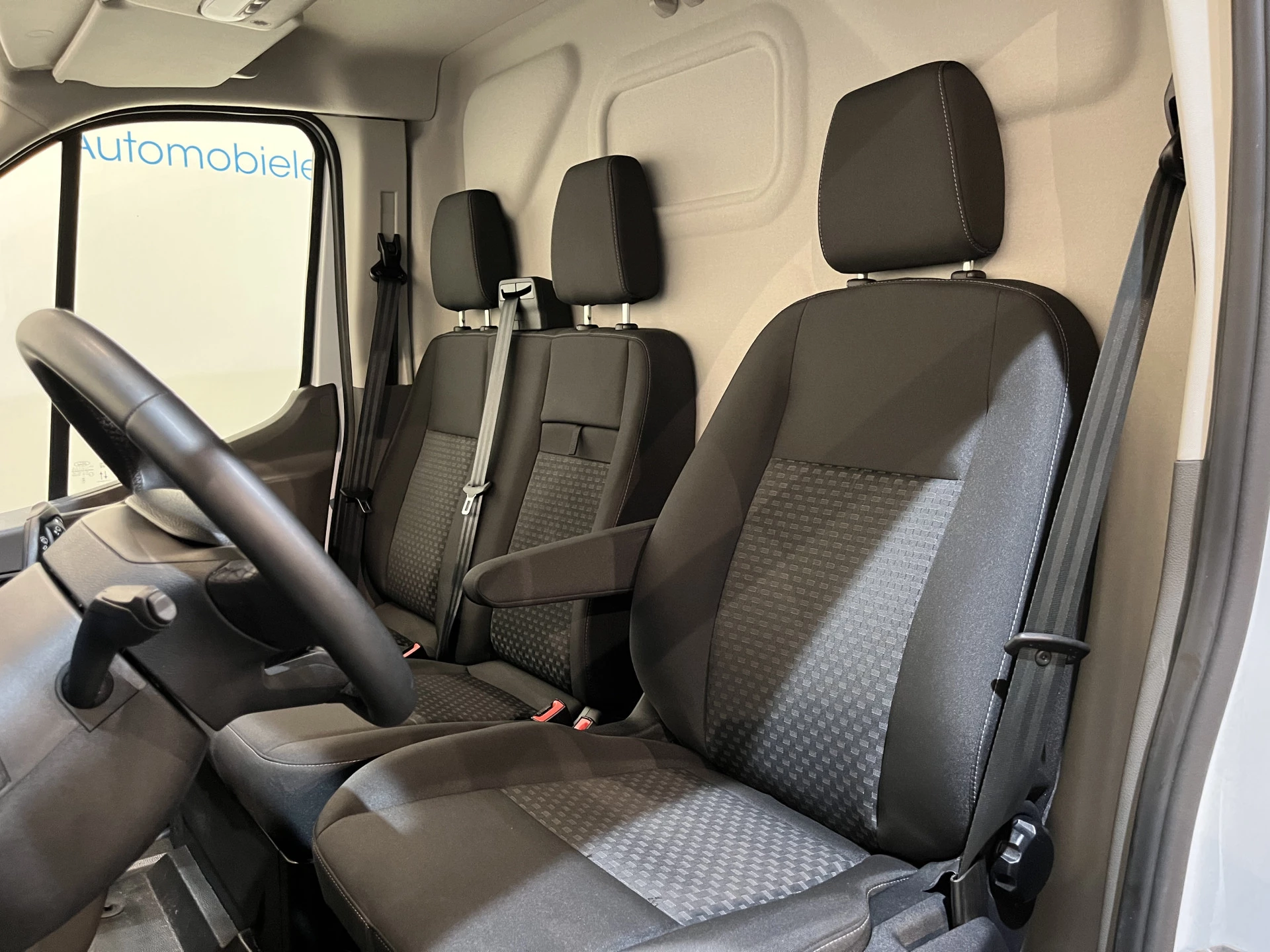 Hoofdafbeelding Ford E-Transit