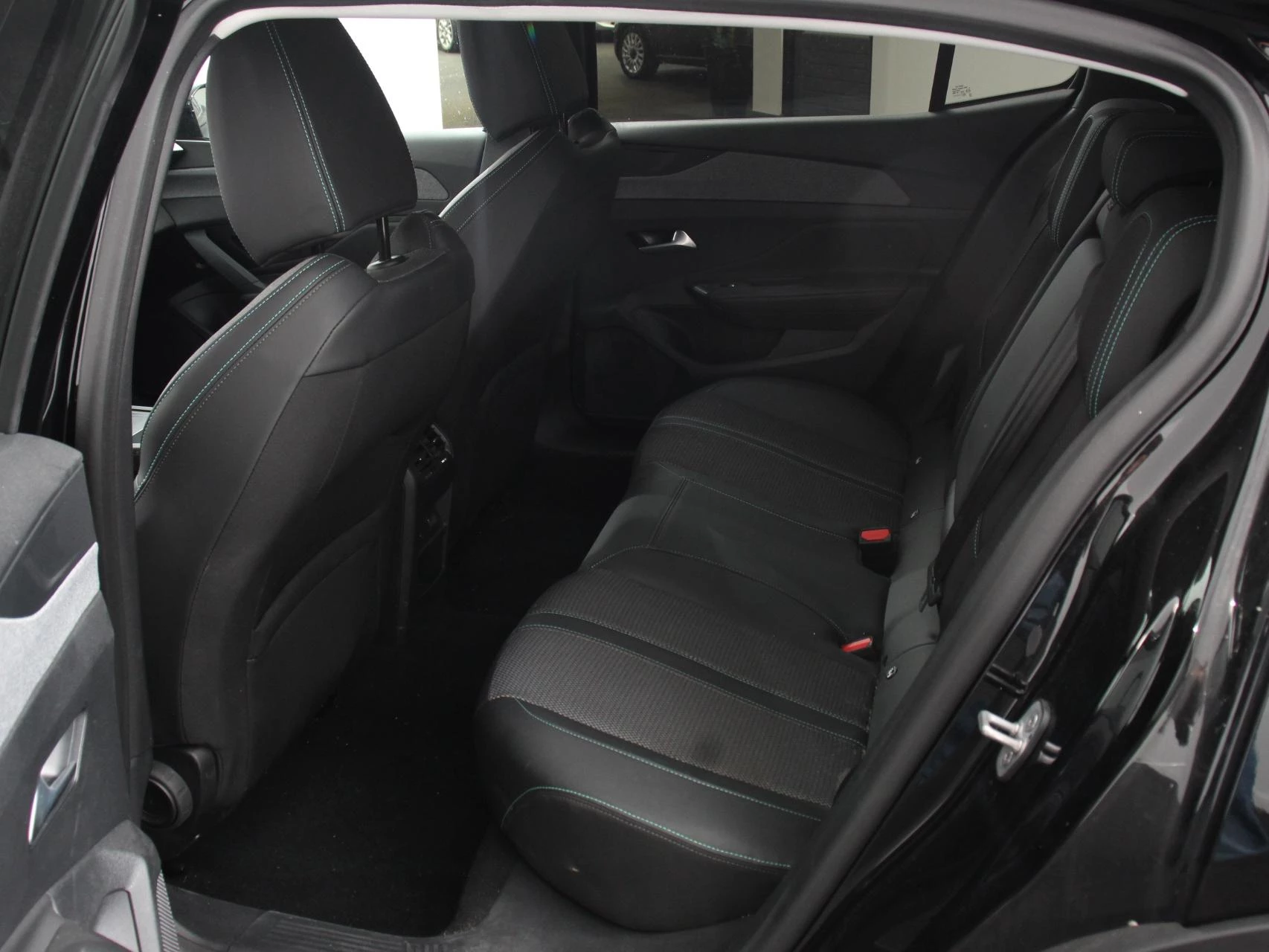 Hoofdafbeelding Peugeot 408