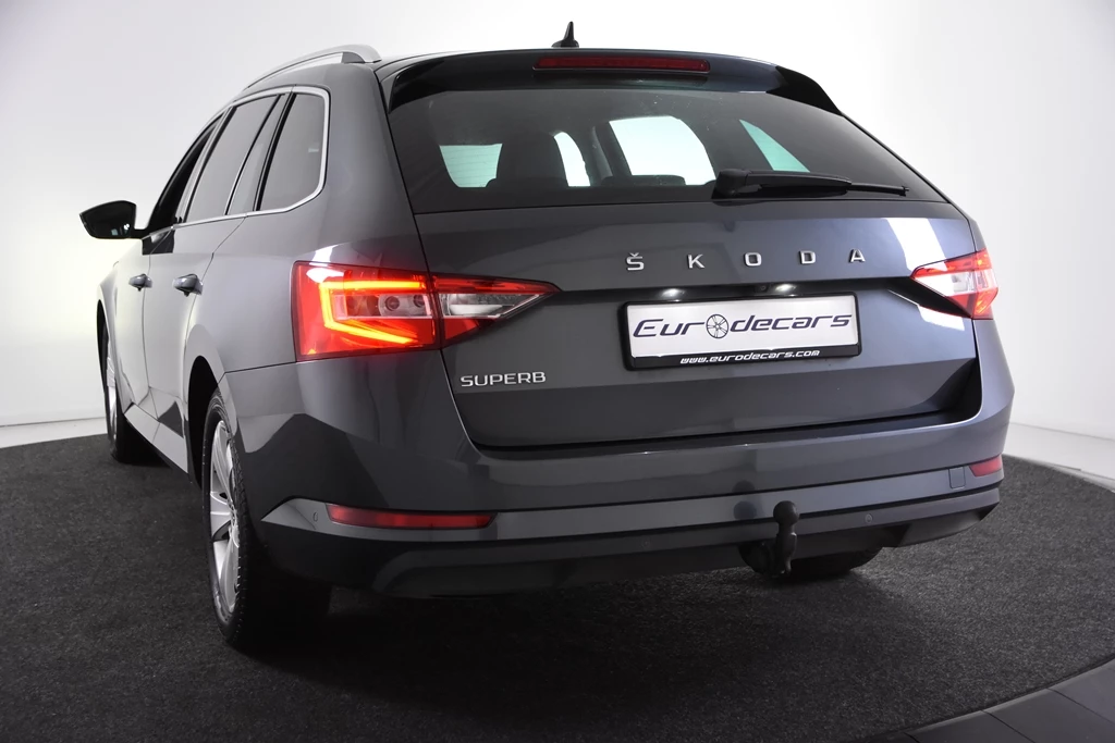 Hoofdafbeelding Škoda Superb
