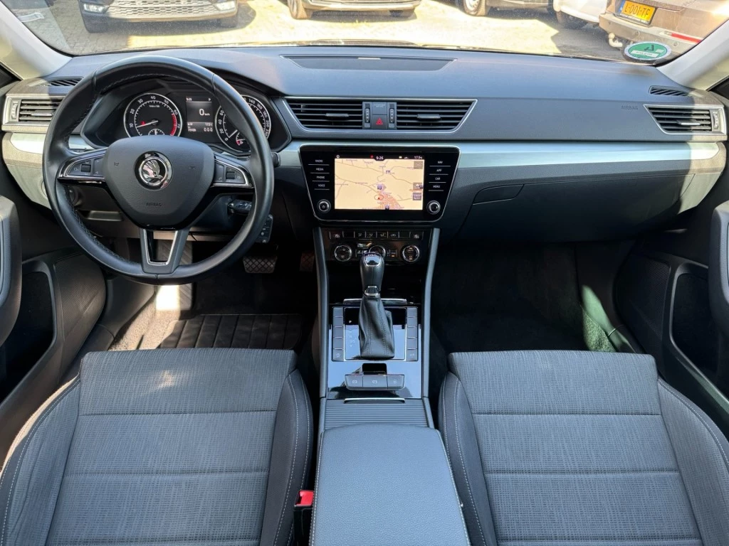 Hoofdafbeelding Škoda Superb