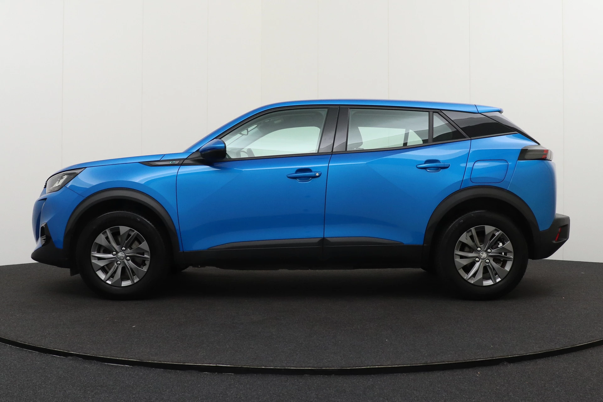 Hoofdafbeelding Peugeot e-2008