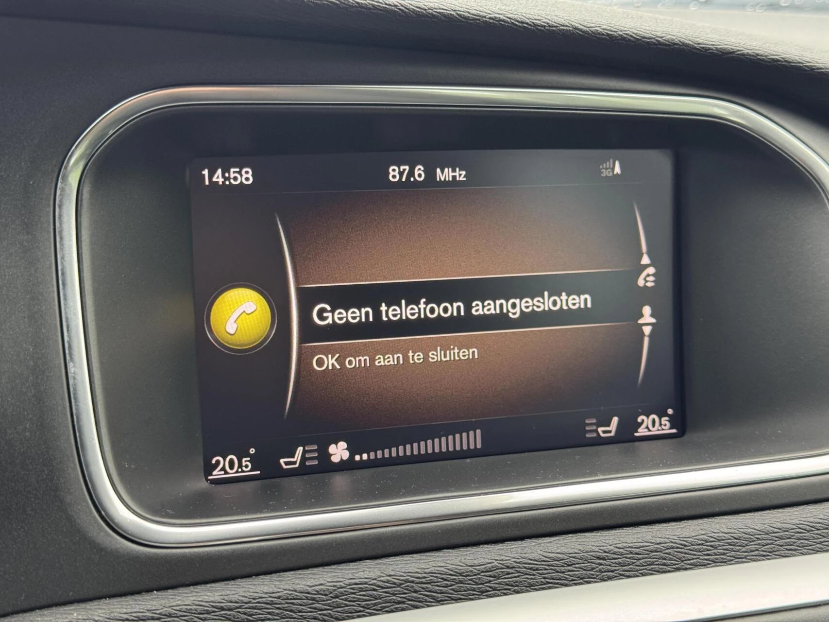 Hoofdafbeelding Volvo V40