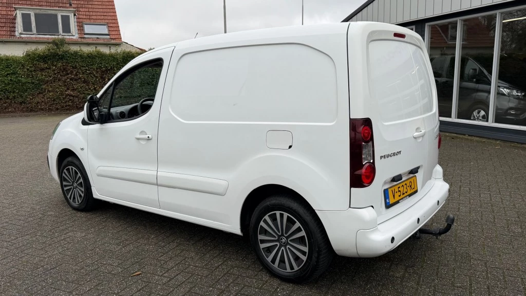 Hoofdafbeelding Peugeot Partner