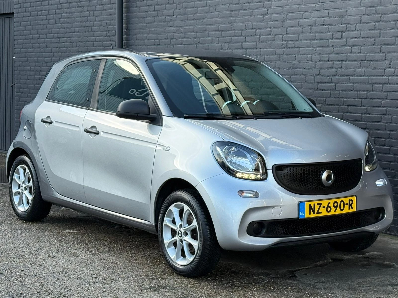 Hoofdafbeelding smart Forfour