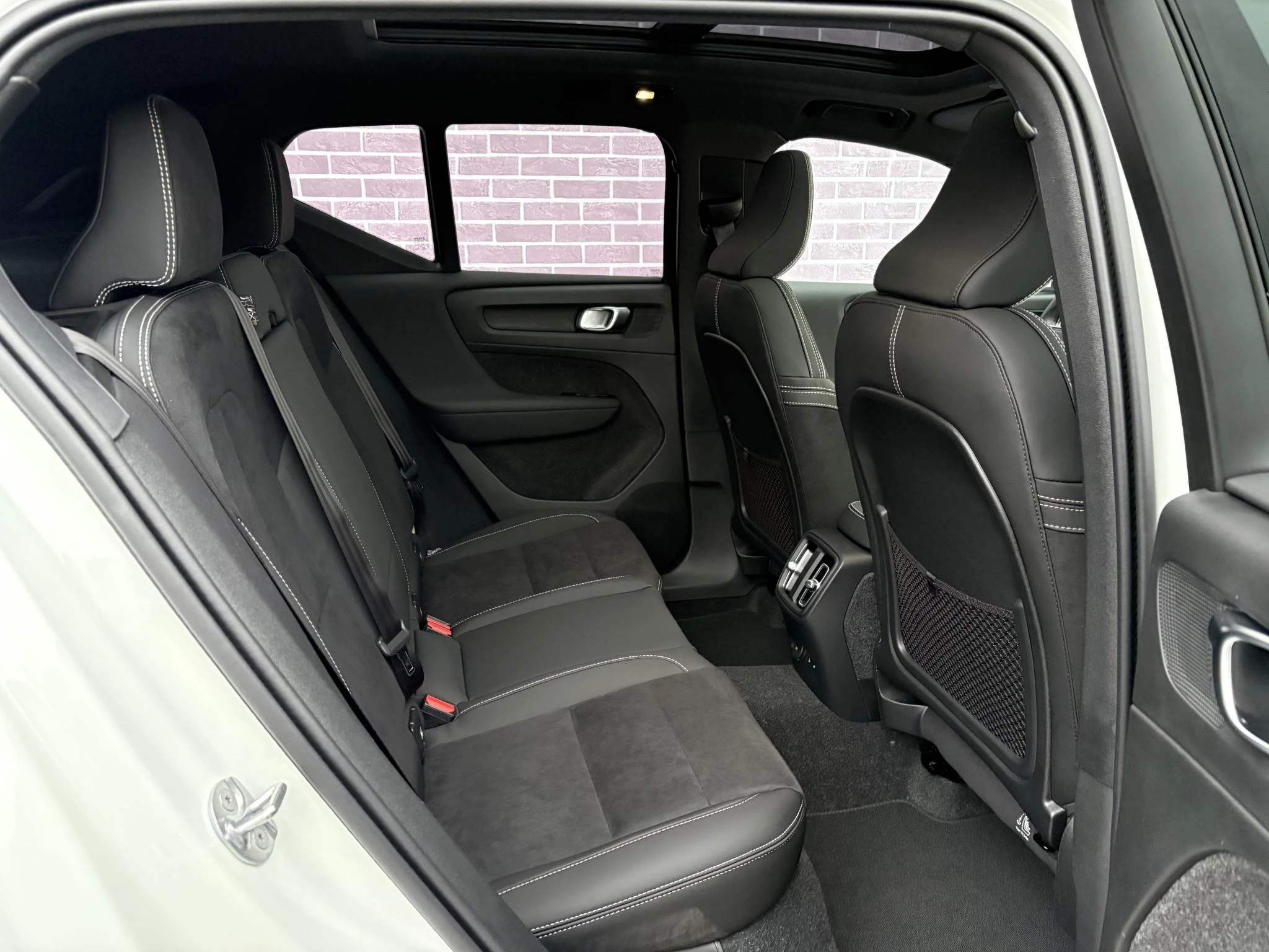 Hoofdafbeelding Volvo EX40