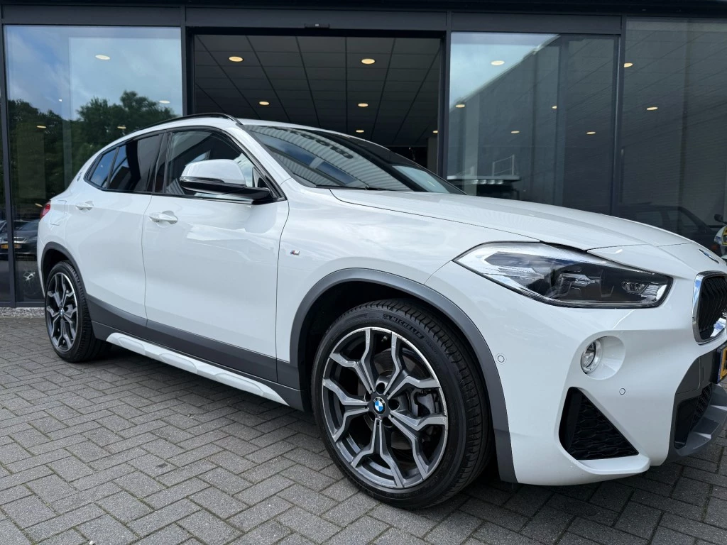 Hoofdafbeelding BMW X2