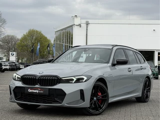 BMW 3 Serie Touring 330e xDrive 292pk M-Sport+Pro M-Zetels+Memo Pano Tr-Haak Led M-Rem H&K Head-Up VOL!